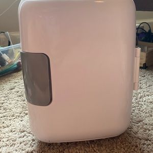 Skin care fridge